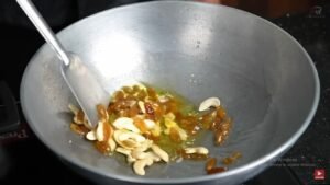 Veg Dal Recipe Mug Kaju & Kismiss