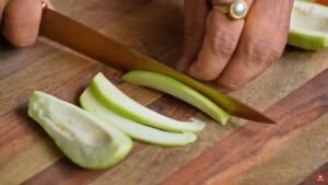 Kacha Aamer Chutney Recipe
