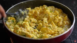 Butter Garlic Egg Recipe