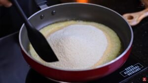 Easy Sujir Halwa Recipe