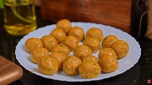 Kanchkolar Kofta Recipe