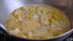 Sorshe Diye Lao Bori Recipe