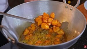 Aloo Potol Recipe